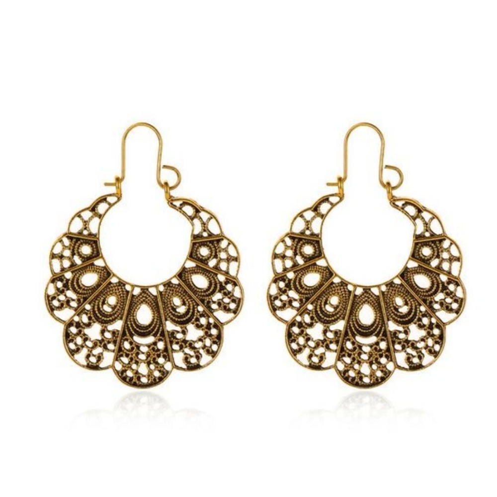 New Boho Gold Tone Carved Lotus Flower Earrings